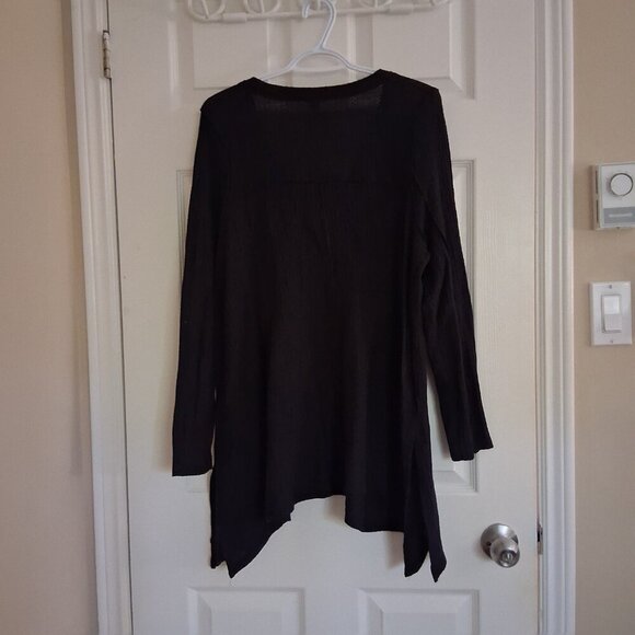 Torrid Women's Size 1X Black Waffle V-Neck Long Sleeve Sharkbite Tunic Top - Picture 4 of 12